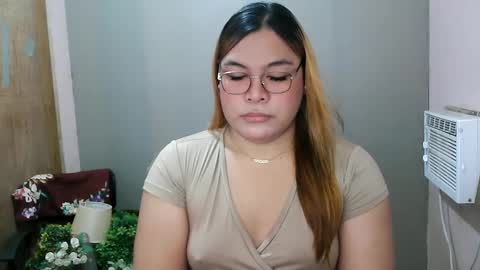 iana online show from February 12, 9:42 am