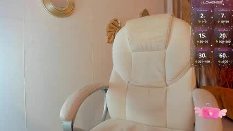 ian  online show from September 13, 3:39 am