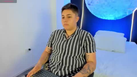 ian online show from December 1, 7:52 pm