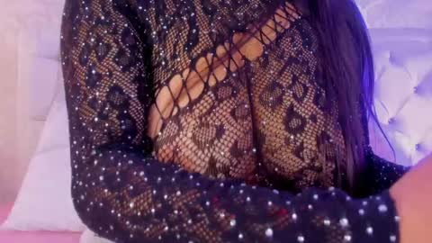  iara smith  online show from September 15, 12:27 pm