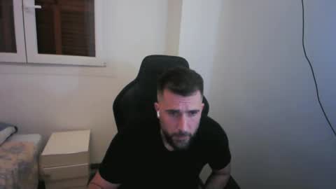 iberian_macho online show from February 21, 11:06 pm