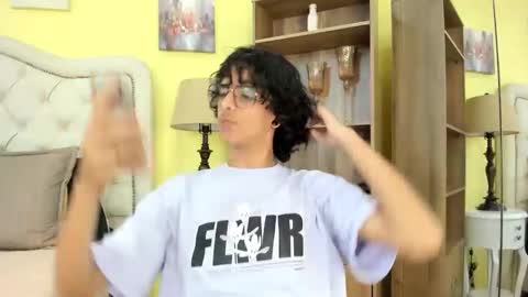 ibratxandy online show from December 22, 7:11 pm