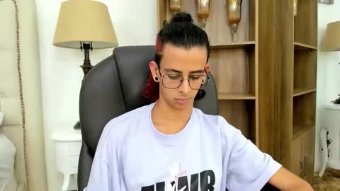 ibratxandy online show from February 25, 7:56 pm