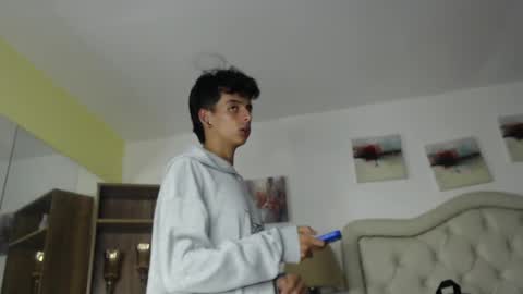 ibratxandy online show from April 21, 1:42 am