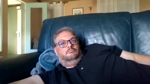 Snapshot of ibu81 chatting on July 1, 3:34 pm anonymouszz online show from July 1, 3:34 pm
