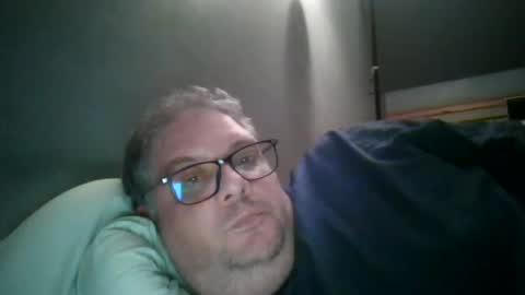 Snapshot of ibu81 chatting on August 6, 8:11 pm anonymouszz online show from August 6, 8:11 pm