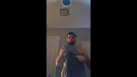 Snapshot of icarra413 chatting on April 19, 9:17 pm icarra413 online show from April 19, 9:17 pm