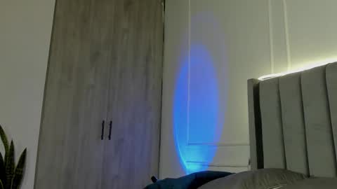 Crystall online show from October 28, 12:52 pm