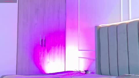 Crystall online show from April 26, 8:17 pm