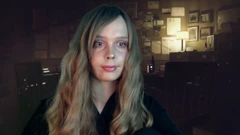 Snapshot of icecreamamy chatting on September 21, 4:25 am Nina online show from September 21, 4:25 am