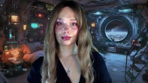 Snapshot of icecreamamy chatting on December 14, 10:14 pm Nina online show from December 14, 10:14 pm