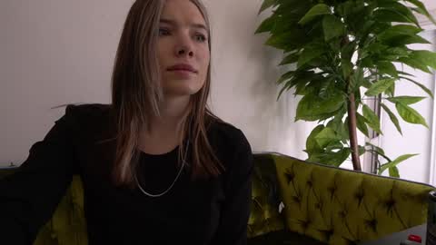 Snapshot of icedanielles chatting on January 27, 8:18 am Danielle online show from January 27, 8:18 am