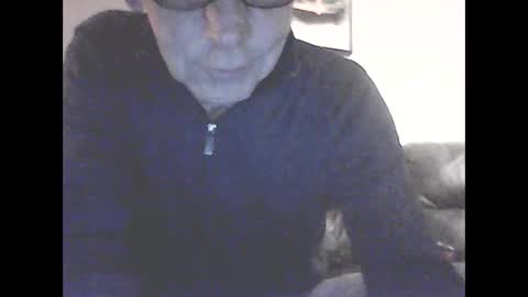 icemandude online show from December 13, 10:04 pm