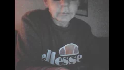 icemandude online show from March 15, 7:53 pm