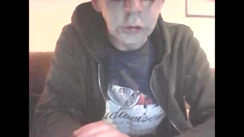 Snapshot of icemandude chatting on May 16, 10:19 pm icemandude online show from May 16, 10:19 pm