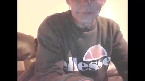 Snapshot of icemandude chatting on May 30, 9:34 pm icemandude online show from May 30, 9:34 pm