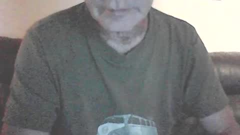 Snapshot of icemandude chatting on July 24, 9:57 pm icemandude online show from July 24, 9:57 pm