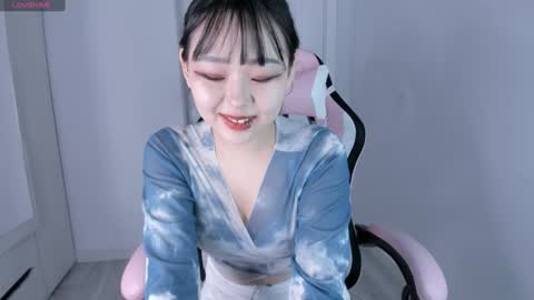 Snapshot of ichigo_o chatting on February 7, 1:11 pm Hitomi   online show from February 7, 1:11 pm