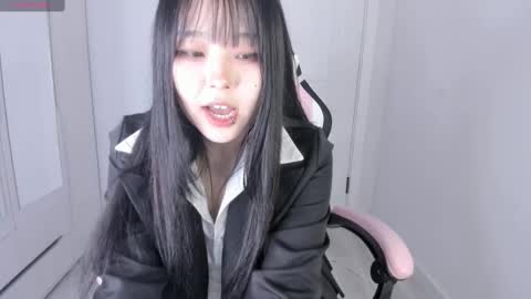 Snapshot of ichigo_o chatting on February 19, 1:39 pm Hitomi   online show from February 19, 1:39 pm