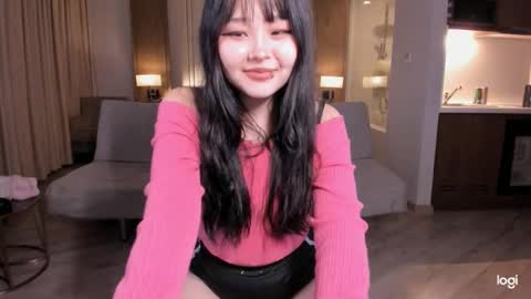 Snapshot of ichigo_o chatting on March 8, 1:25 pm Hitomi   online show from March 8, 1:25 pm