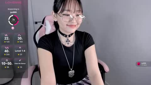 Snapshot of ichigo_o chatting on September 13, 10:37 am Hitomi   online show from September 13, 10:37 am