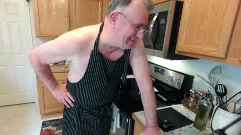 Snapshot of icihristopher chatting on February 25, 9:46 pm Christopher online show from February 25, 9:46 pm