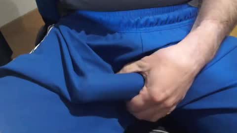 icky_thumps online show from February 1, 6:43 am