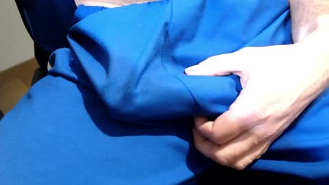 icky_thumps online show from April 6, 4:32 am