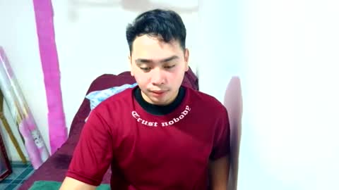 Snapshot of iconic_vince chatting on September 20, 8:59 am iconic_vince online show from September 20, 8:59 am