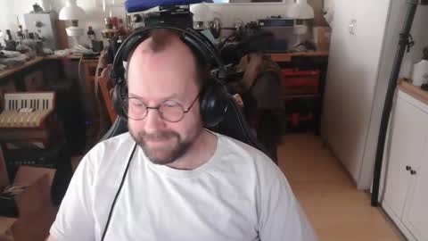 icum4ladies2021 online show from December 20, 10:22 am