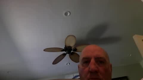 icumming online show from June 7, 2:21 pm