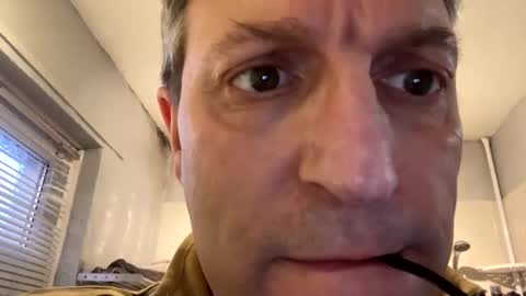 icums4u online show from December 8, 3:56 pm