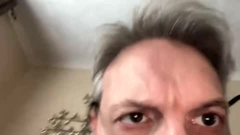 icums4u online show from December 9, 1:45 pm