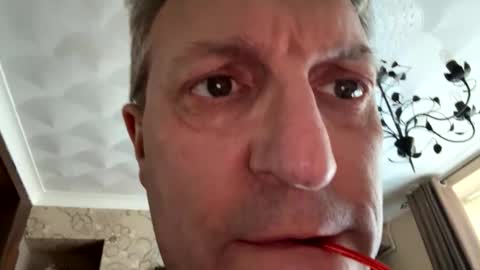 icums4u online show from September 25, 4:32 pm