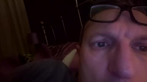 icums4u online show from December 17, 7:25 am