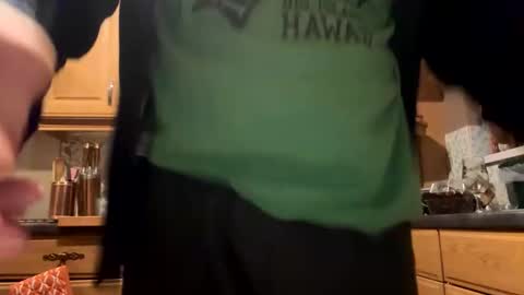 icums4u online show from April 19, 9:50 pm