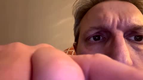 icums4u online show from April 21, 9:39 pm