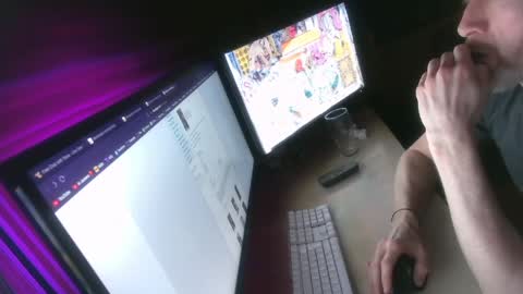 icuras online show from April 11, 3:22 am