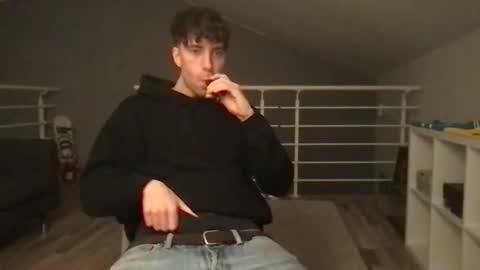 icyninesix online show from December 21, 5:29 pm