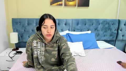 Icy online show from February 17, 11:23 am