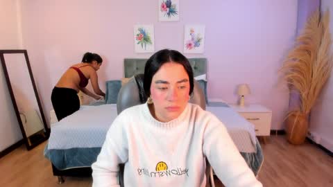 Icy online show from April 22, 10:17 am