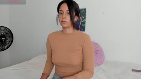 Idara Zanin online show from January 16, 9:51 pm