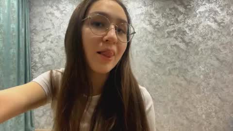 Sofi online show from November 6, 4:08 pm