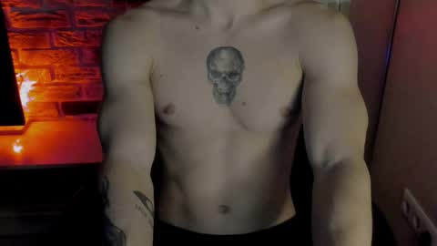 yo online show from March 11, 9:32 pm