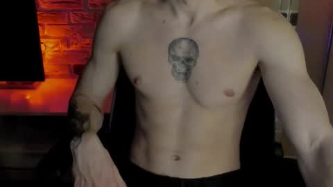 yo online show from March 30, 8:21 pm