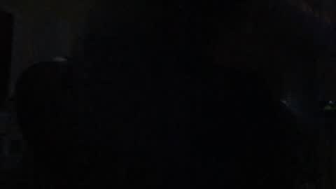 Snapshot of idksohorny chatting on December 4, 4:43 am idksohorny online show from December 4, 4:43 am