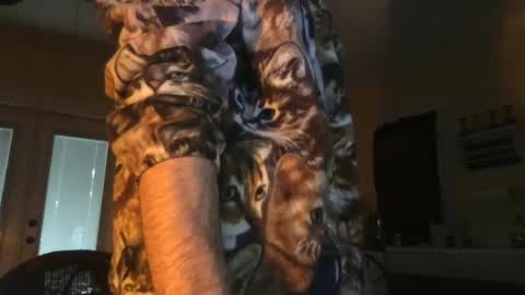 Snapshot of idksohorny chatting on January 10, 12:15 pm idksohorny online show from January 10, 12:15 pm