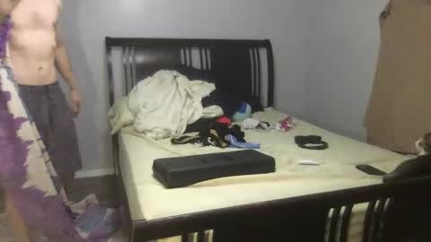 Snapshot of idksohorny chatting on October 12, 10:31 pm idksohorny online show from October 12, 10:31 pm