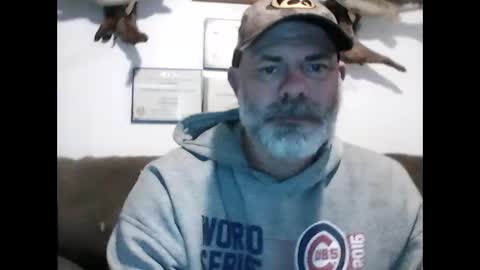 Snapshot of idkwhyidothis348732 chatting on January 19, 6:43 pm idkwhyidothis348732 online show from January 19, 6:43 pm