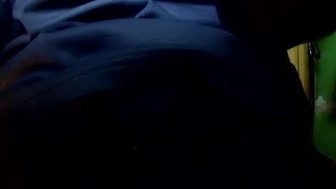 Snapshot of ifanta chatting on May 1, 3:22 am Nicolas online show from May 1, 3:22 am